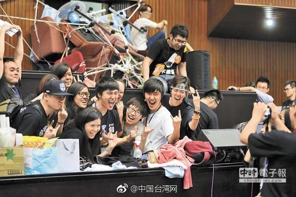 北京彩虹楼一区二区三区、北京彩虹城四区