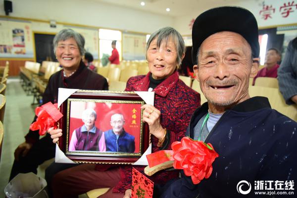 小明免费一区二区三区;2015小明免费区域在线