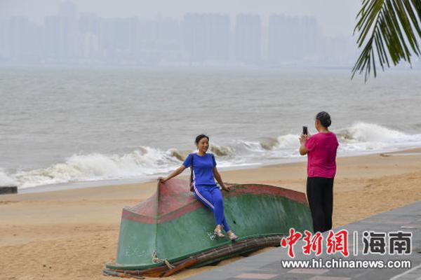 香港一区二区三区小说;香港一二节区